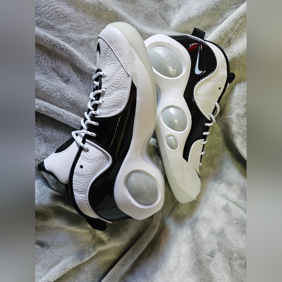 Nike Air Zoom Flight 95 "Black Patent" DV0820-100 Basketball Mens Size 10 - Picture 14 of 16